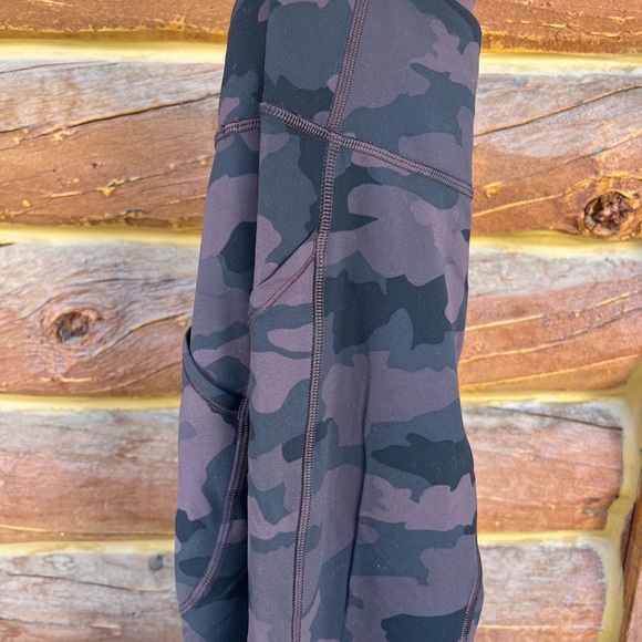 lululemon camo fast and free high rise 2 - Picture 2 of 6